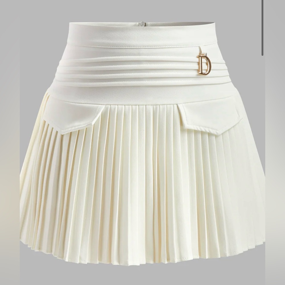 Commense White Pleated Mini Skirt